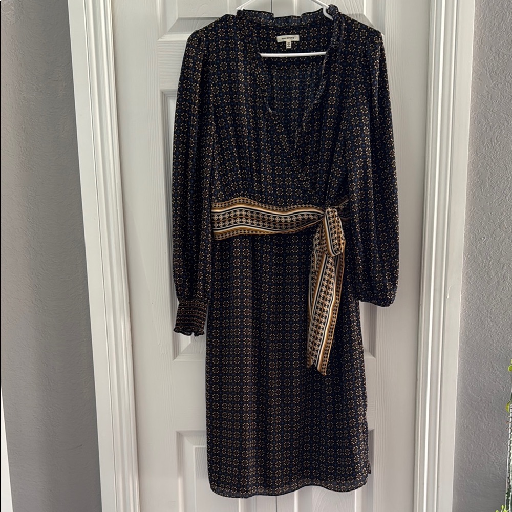 Max Studio Navy and Brown Sheath Dress with Bishop Sleeves